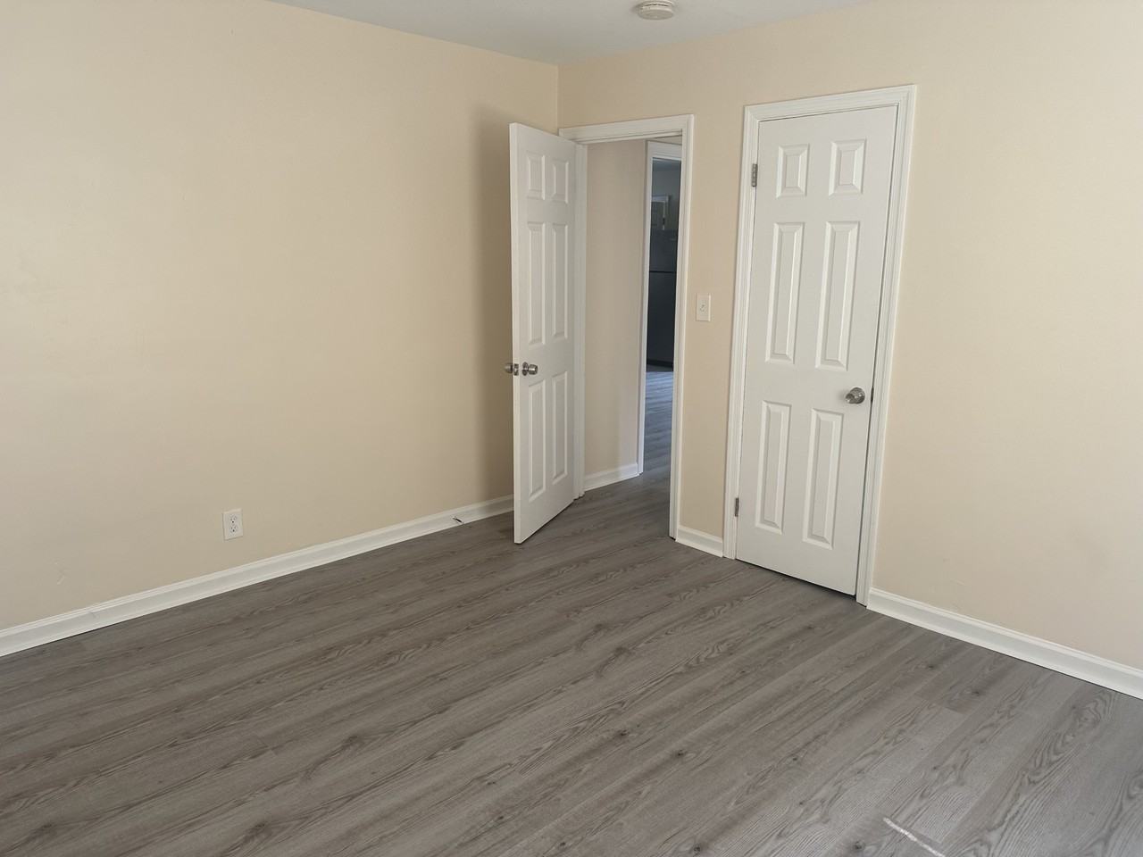 4713 Woolsey St #NA - Photo 2 of 16