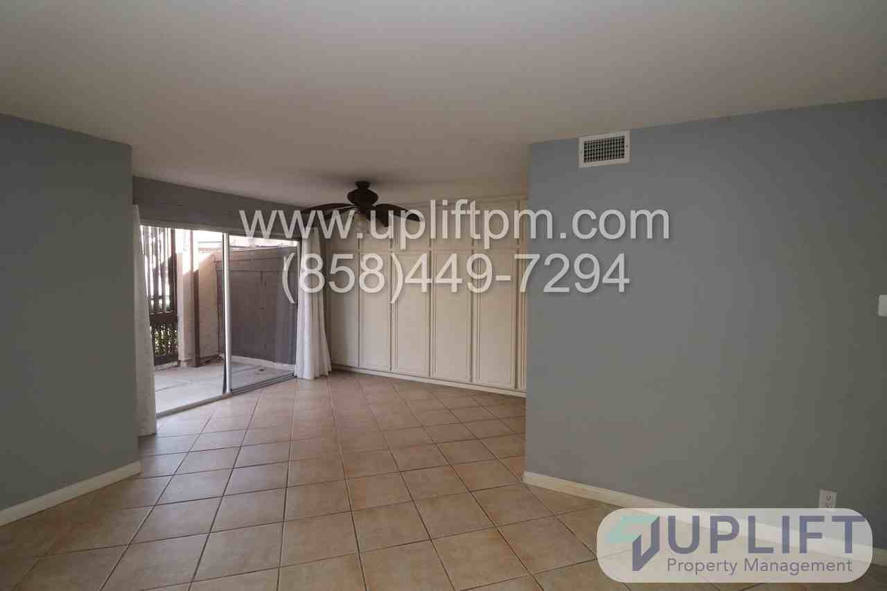 23668 Country Villa Rd - Photo 2 of 24