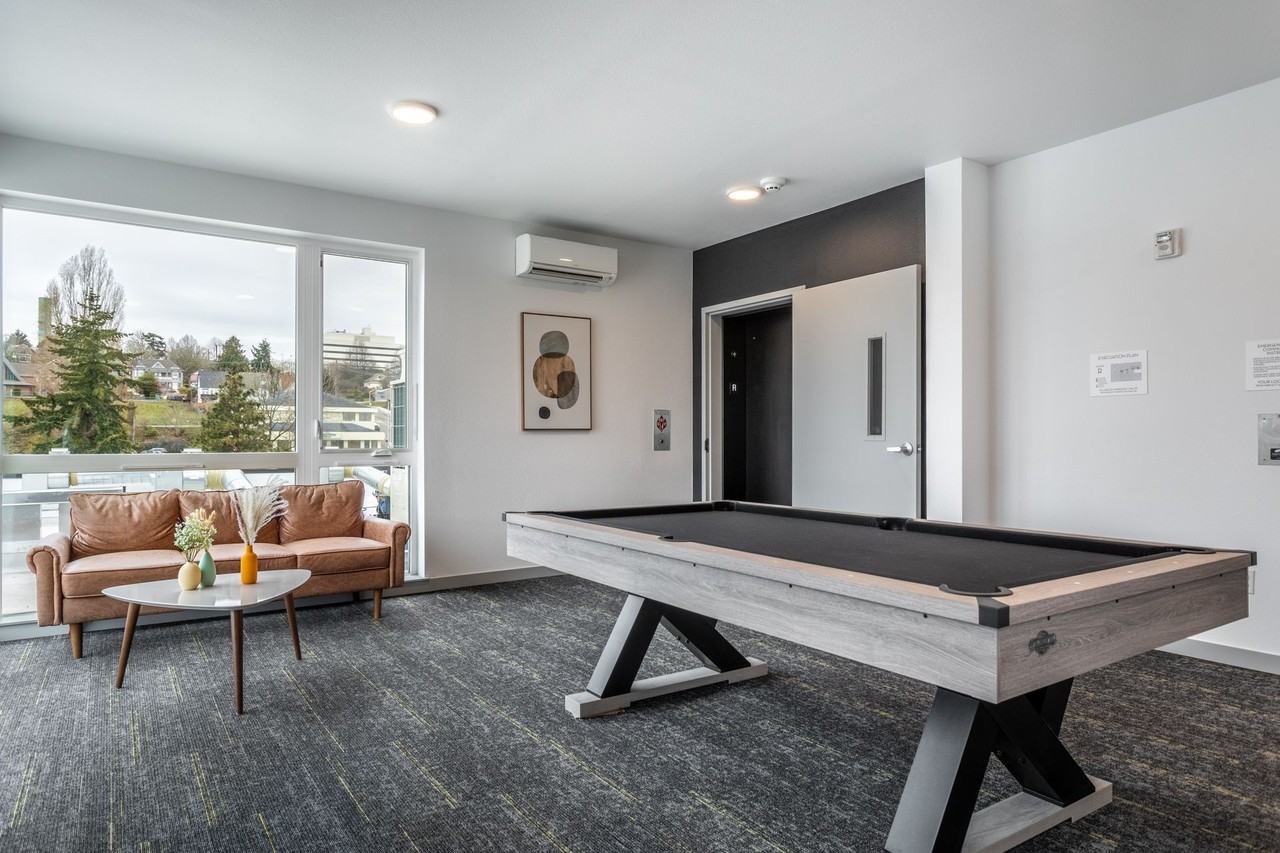 PM - Ellis Apartments - Photo 6 of 23