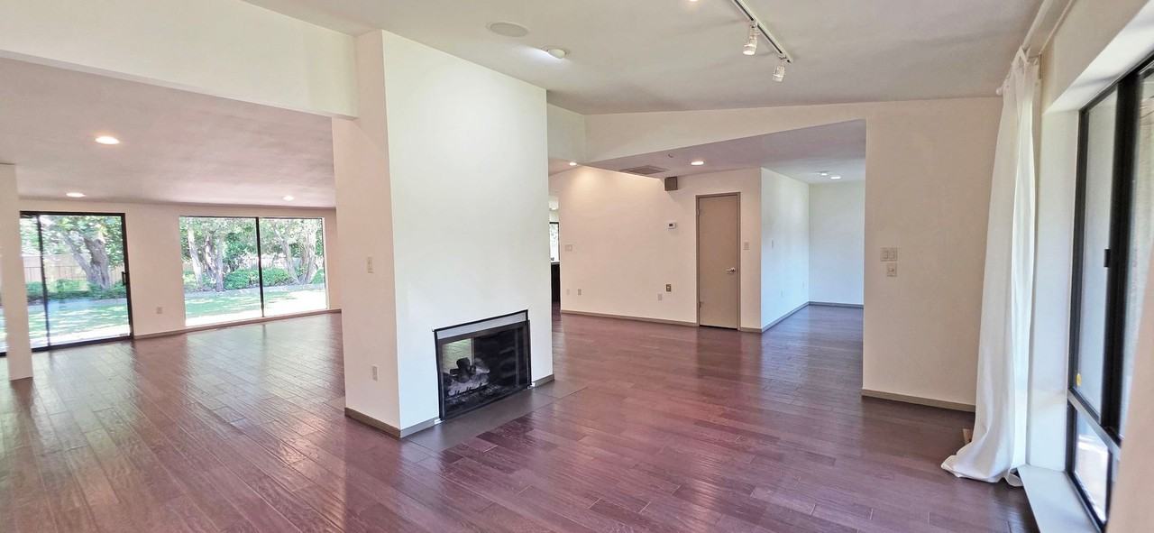 4200 Burrell Way - Photo 3 of 46