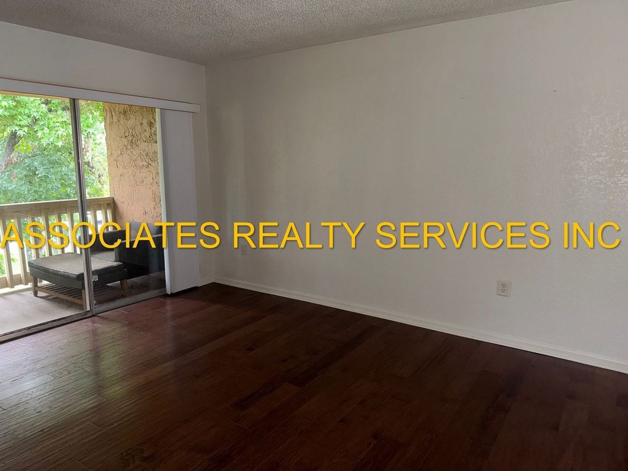 1810 Nw 23rd Blvd #151 - Photo 5 of 18