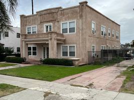 featured image of 1065 N La Cadena Dr