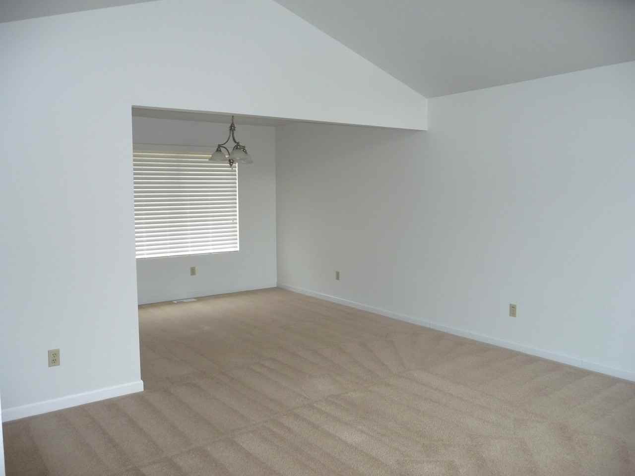 24932 168th Pl Se - Photo 2 of 10