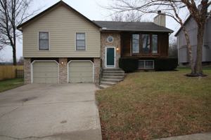 featured image of 11616 Oakmont St