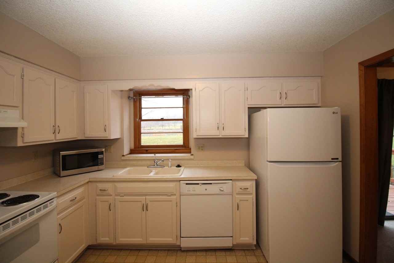 11616 Oakmont St - Photo 7 of 25