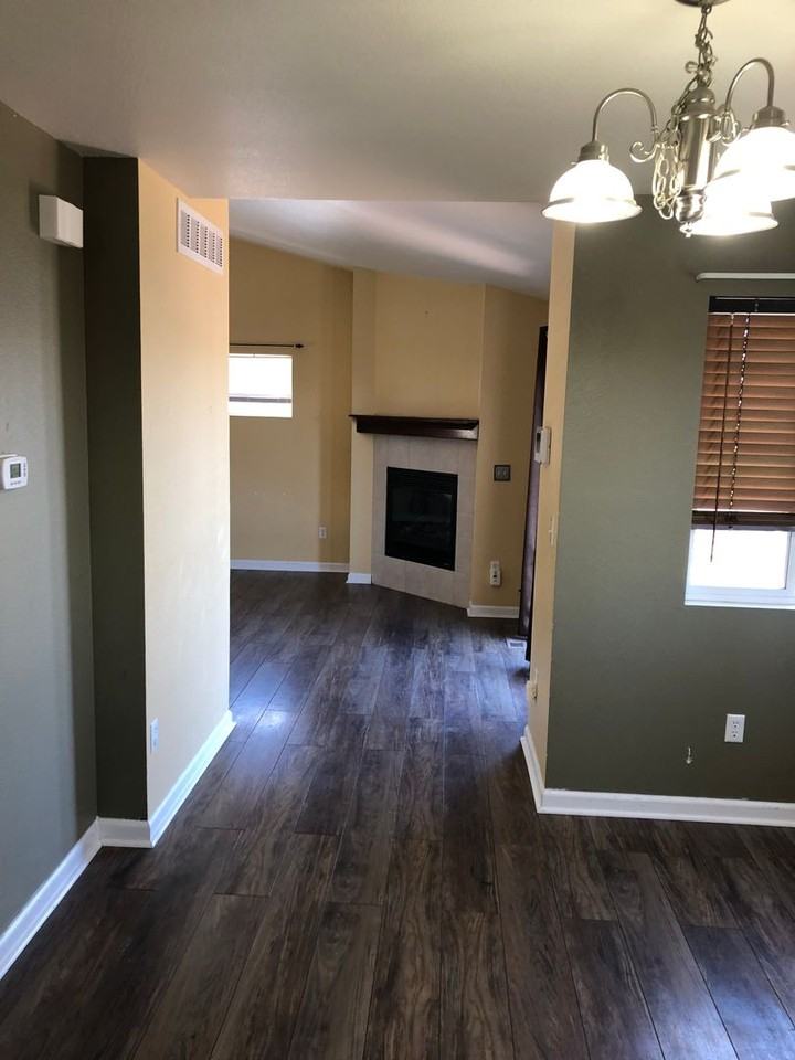 659 Snake River Ave - Photo 3 of 6