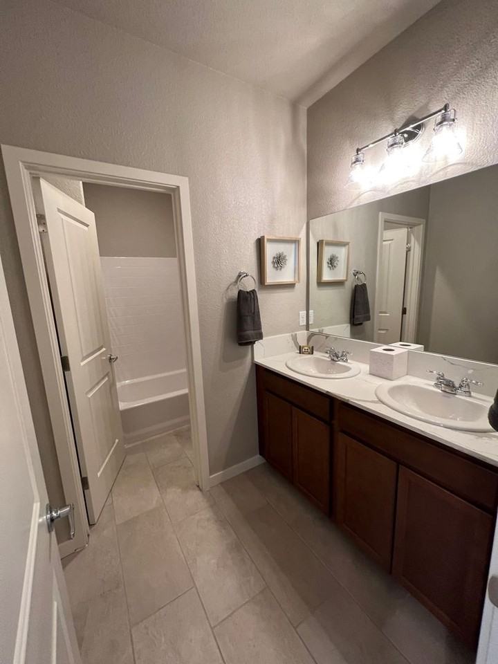 4789 Black Falcon Way - Photo 4 of 13