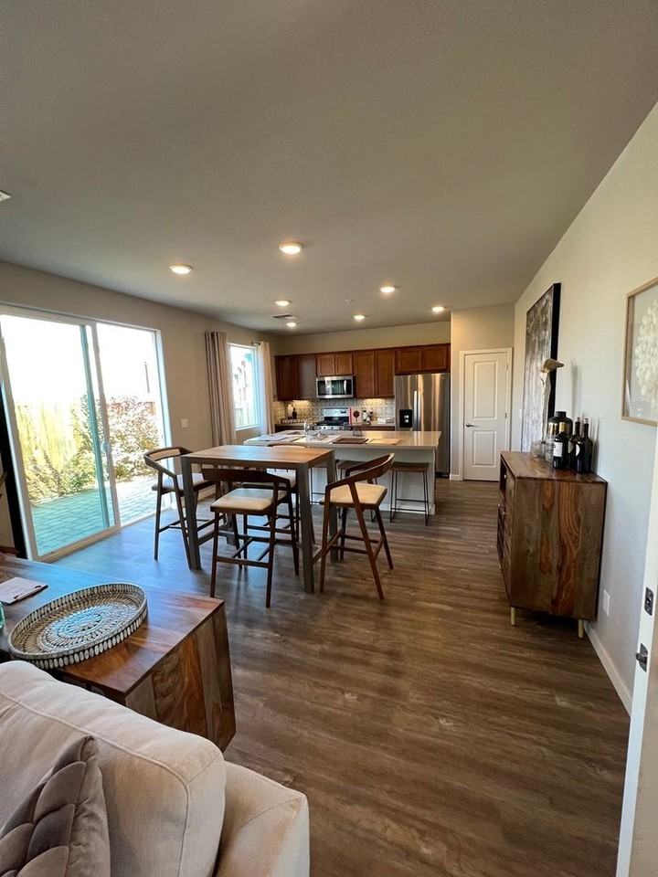 4789 Black Falcon Way - Photo 7 of 13