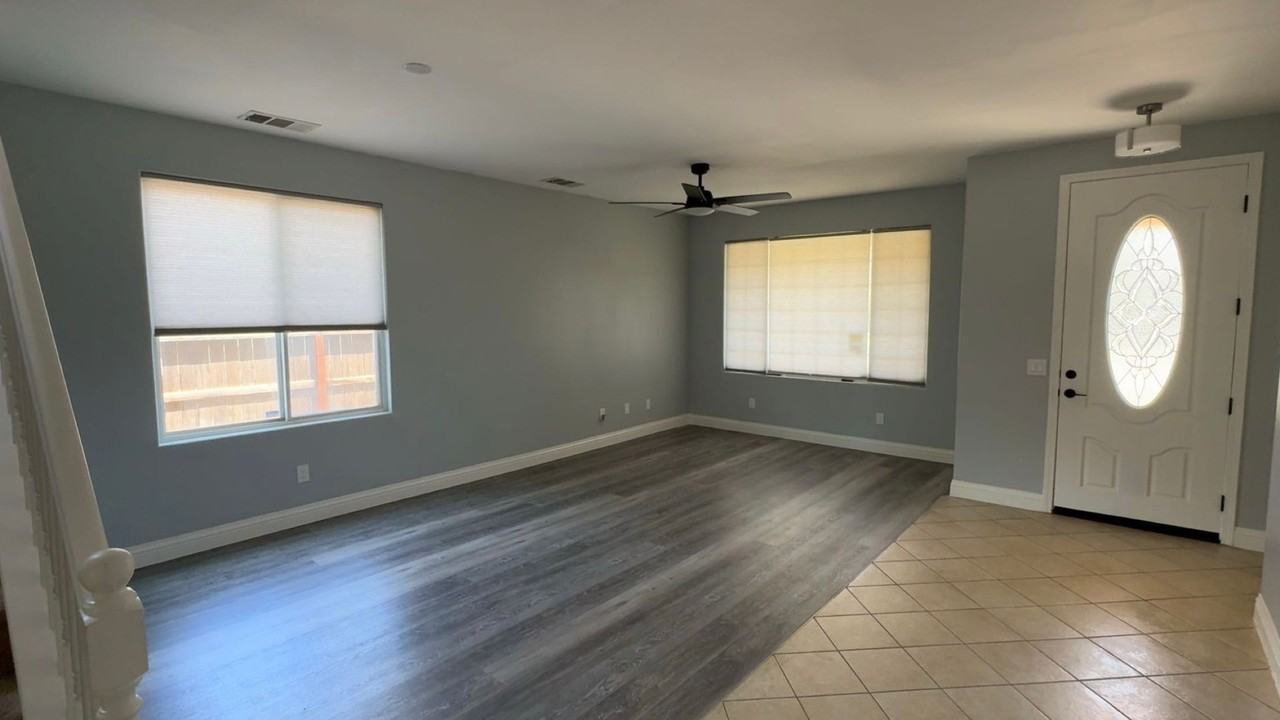 5812 W Perez Ave - Photo 3 of 29