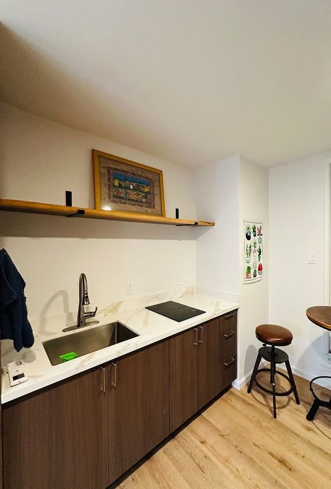 3762 Spring Creek Dr - Photo 2 of 7