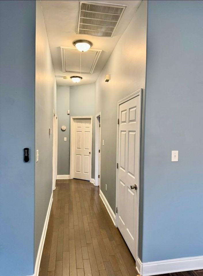 2458 Athis St - Photo 6 of 35