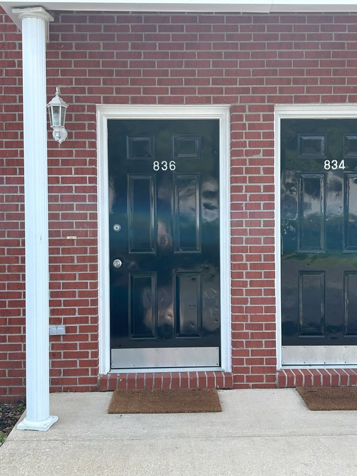 836 Stonegate Ct #836 - Photo 2 of 23