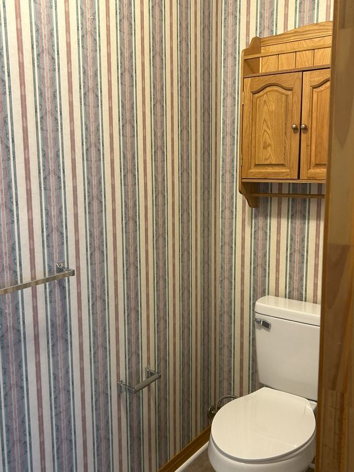 836 Stonegate Ct #836 - Photo 7 of 23