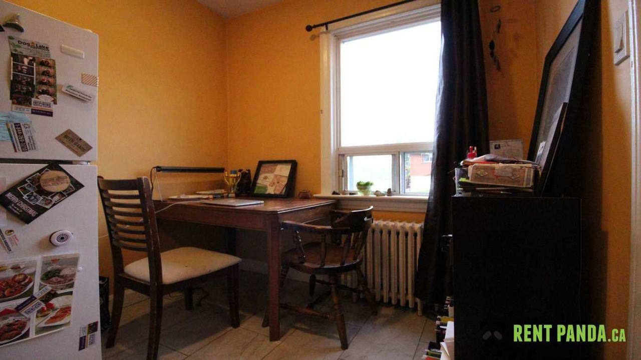 312 - 312 Mcintyre St - Photo 5 of 9