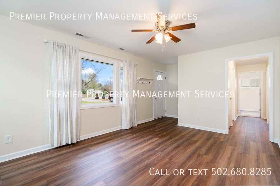 1413 Stonewall Way - Photo 2 of 21