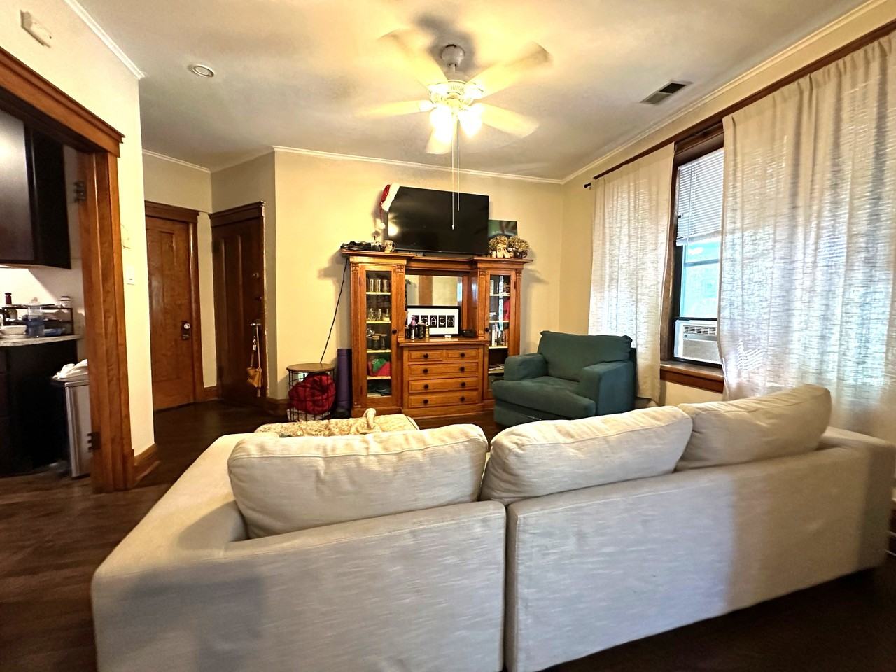 3602 3602 08 W. Grace St.