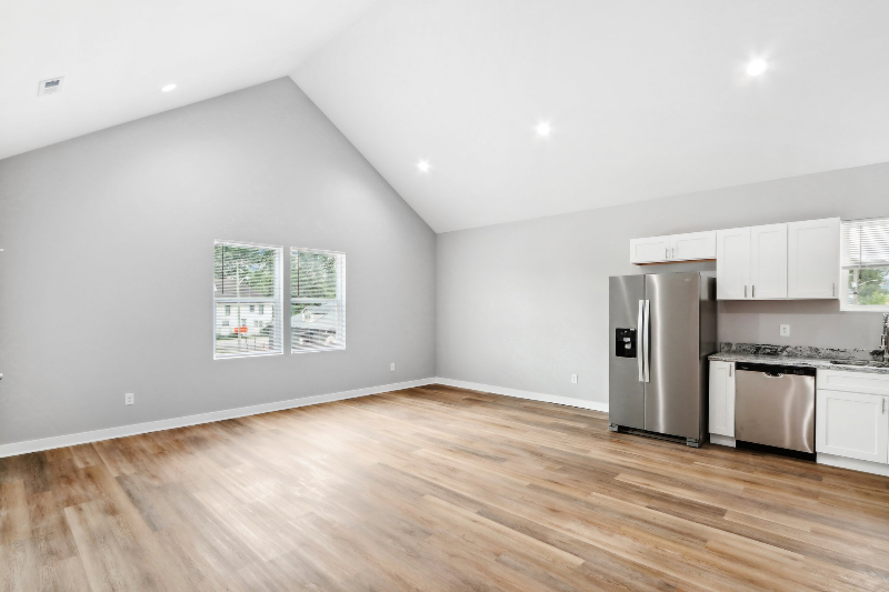 2752 Guilford Ave - Photo 6 of 20