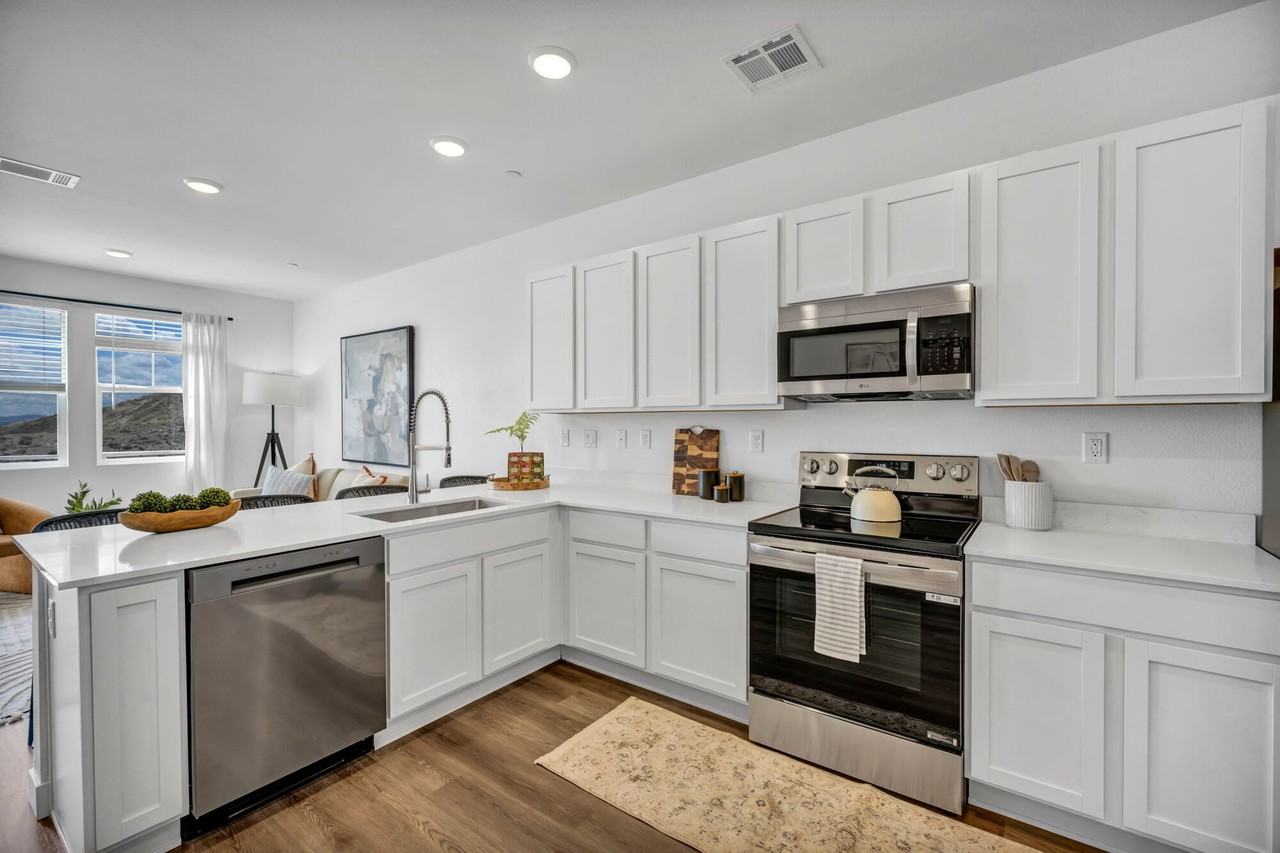 Prosper 83 - Photo 6 of 24