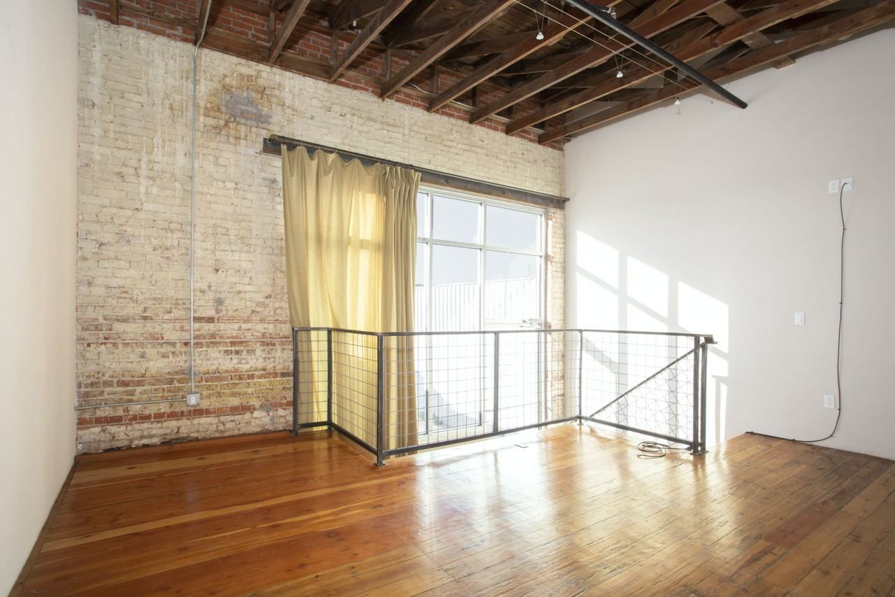 705 South Grant Street - Photo 2 of 13