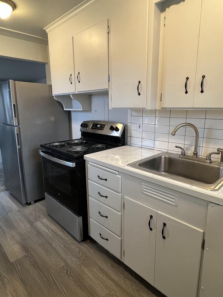 Junction Court: 4717 44th Ave SW - Photo 2 of 15