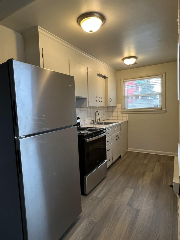 Junction Court: 4717 44th Ave SW - Photo 3 of 15