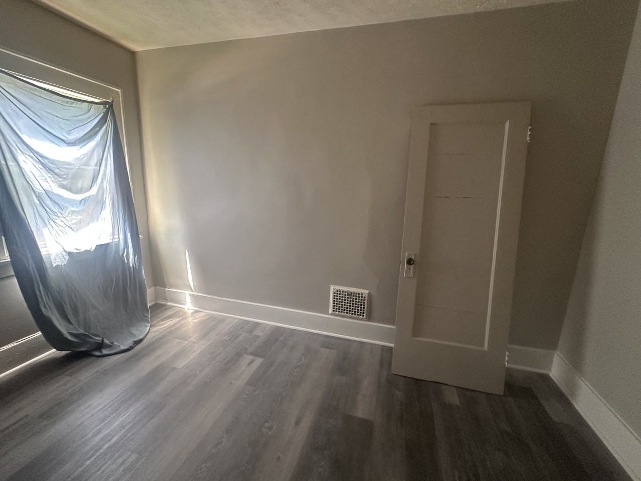 448 Fairgreen Avenue-1 - Photo 2 of 20