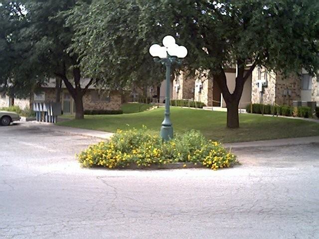 Quail Run Apartments - Photo 5 of 6