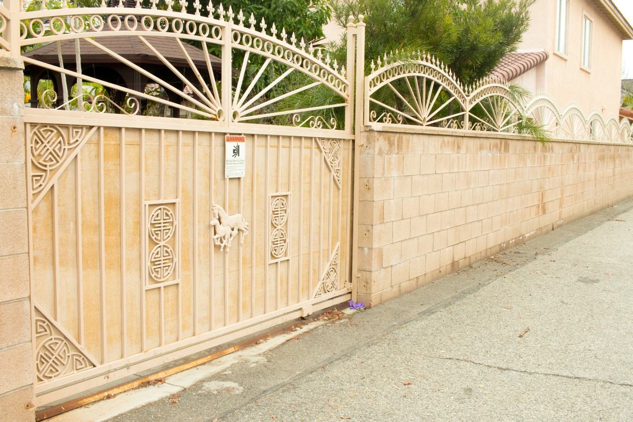 1948 Orizaba Avenue - Photo 2 of 18