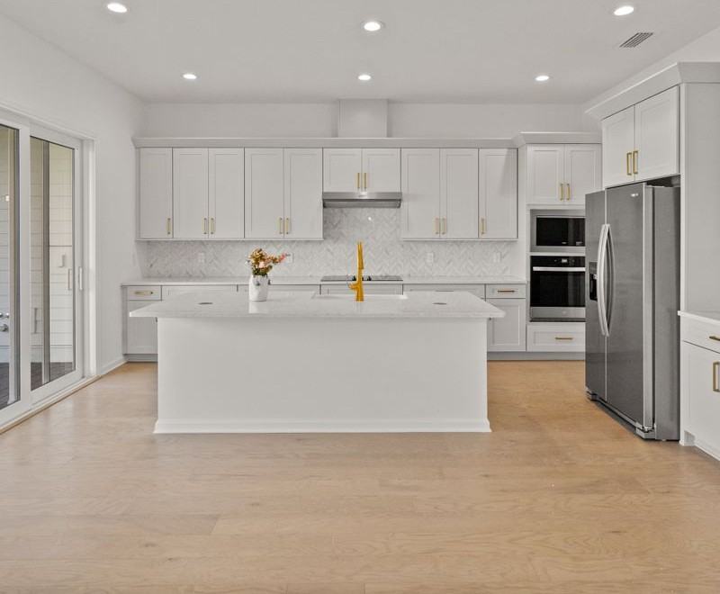 3113 Expedition Dr - Photo 5 of 47