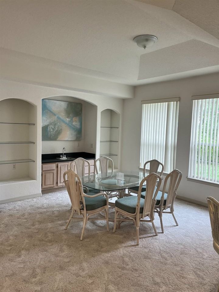 6773 Veronica Ct - Photo 4 of 15