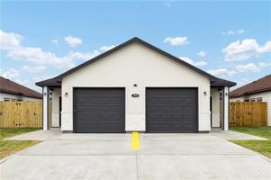 featured image of 2526 N Valley Cir #B