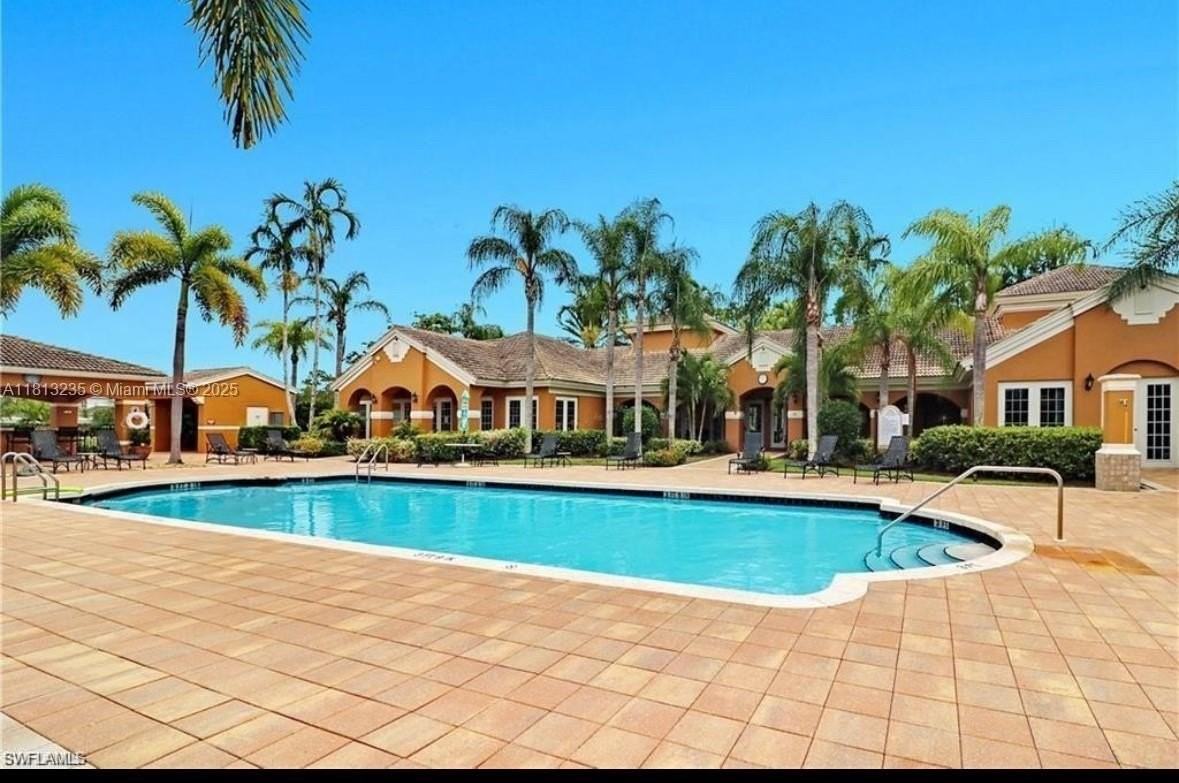 1875 Florida Club Dr #7112 - Photo 7 of 40