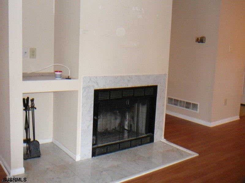 1516 Hamilton Ct - Photo 2 of 8