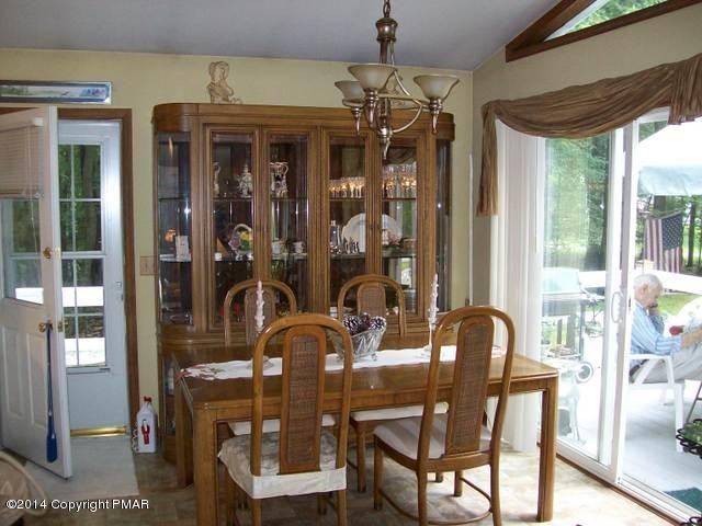 3239 Red Run Rd - Photo 3 of 16