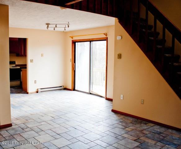 107 Black Oak Rd - Photo 2 of 17