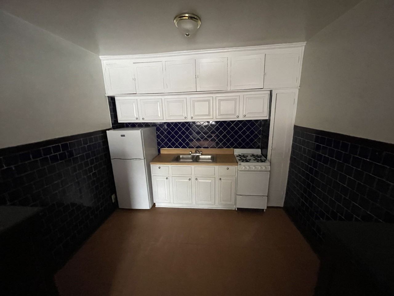 4310 N Pulaski Rd #A7 - Photo 3 of 8