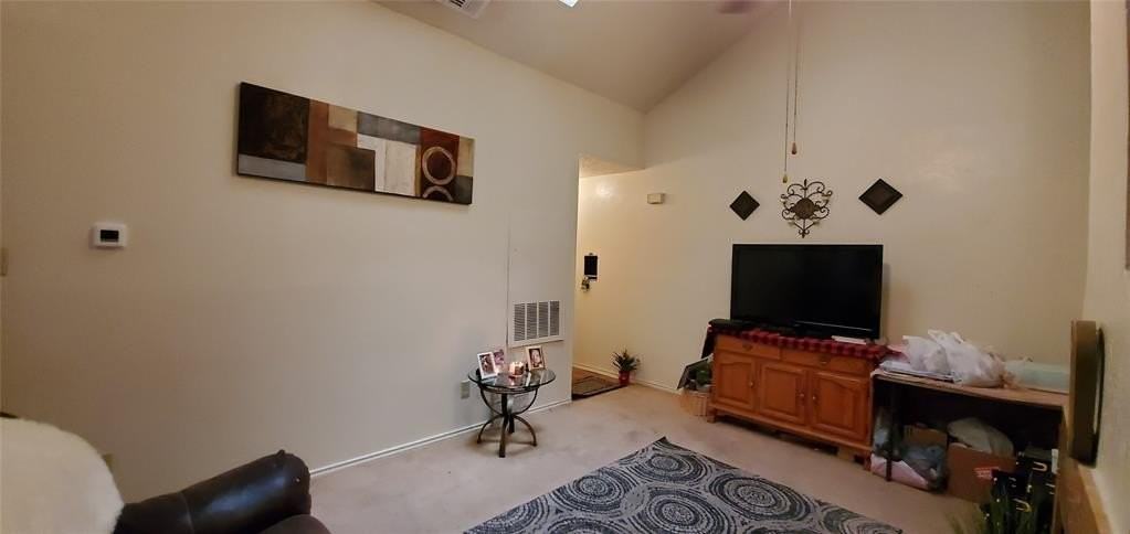 3012 N Bell Ave - Photo 5 of 15