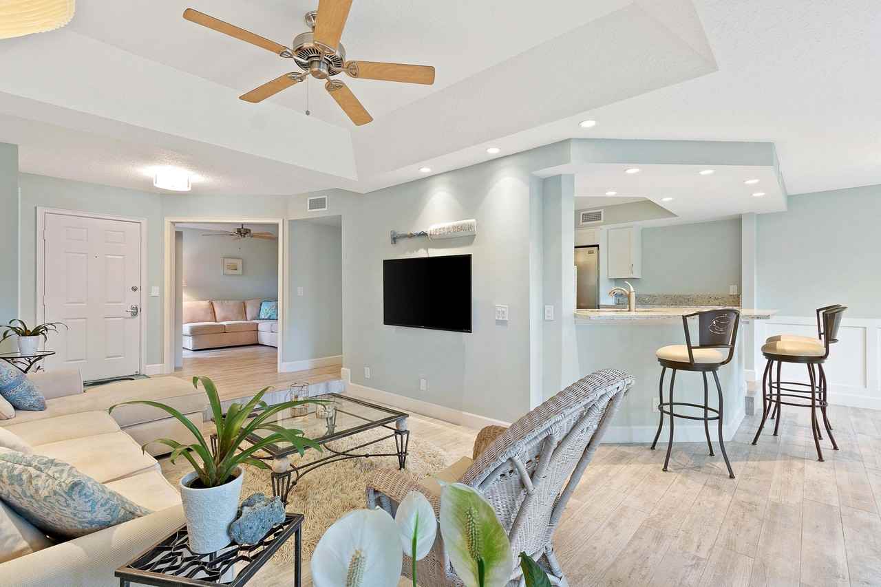 204 Sea Oats Dr #D - Photo 6 of 29