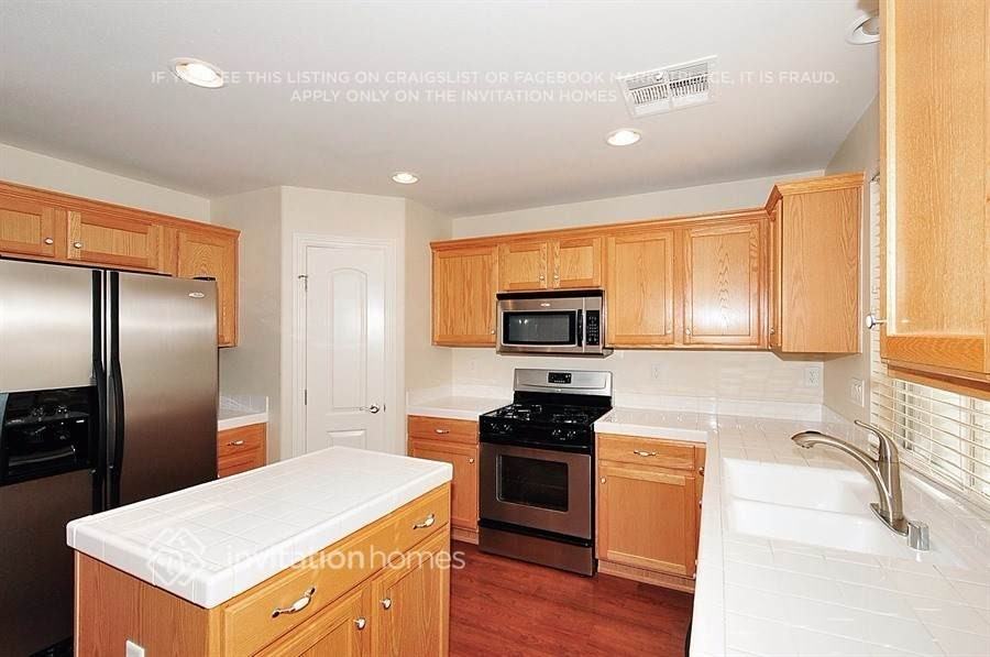 3501 Mountain Park St - Photo 6 of 24