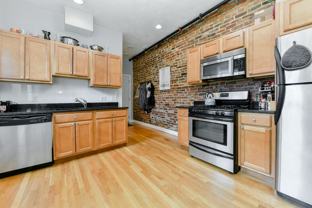 158 Cottage St #4R - Photo 1 of 1