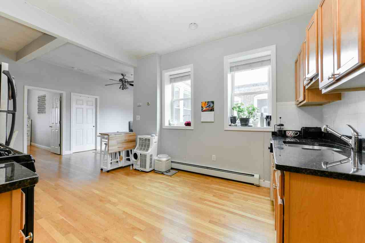 158 Cottage St #4R - Photo 6 of 10
