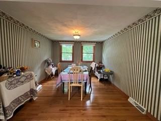 3 Horton Ln - Photo 3 of 13