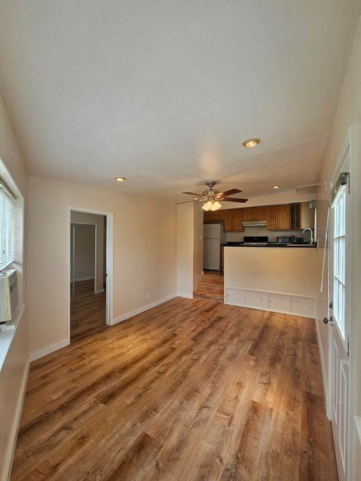 99-682 Kahilinai Pl - Photo 2 of 4