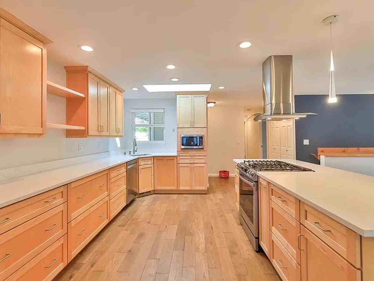 4126 161st Ave Se - Photo 4 of 36
