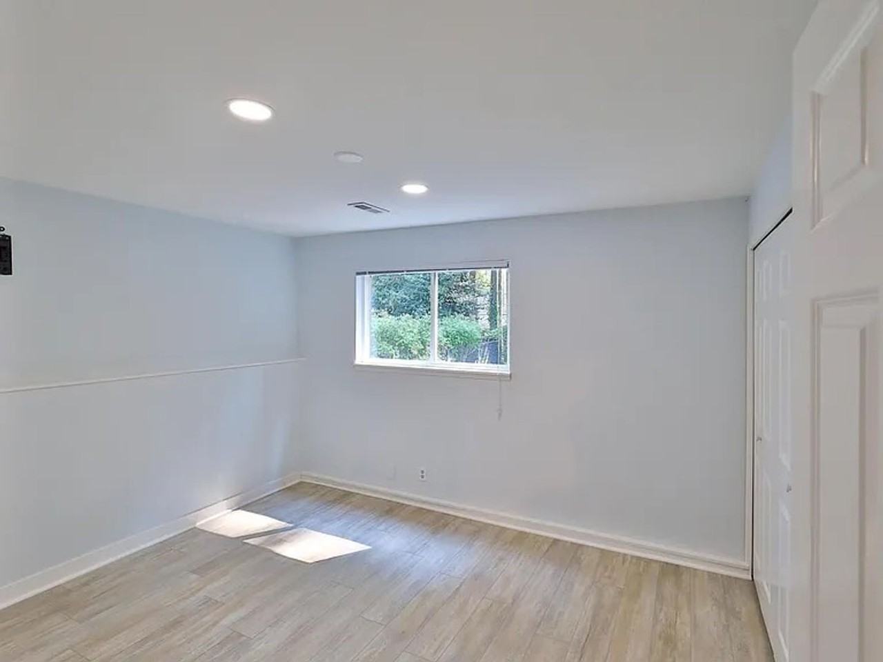 4126 161st Ave Se - Photo 6 of 36