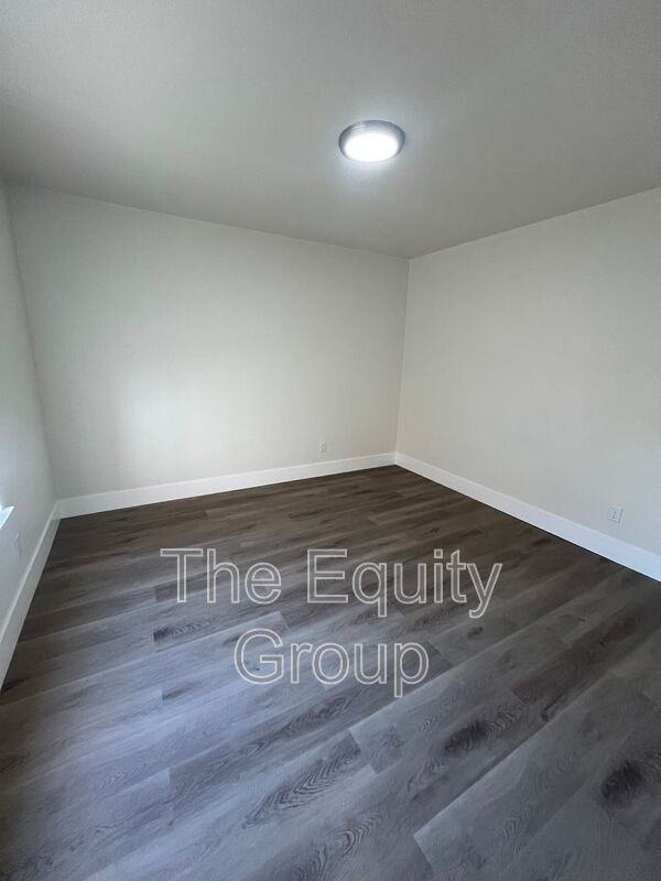 3505 W Campus Ave - Photo 7 of 36