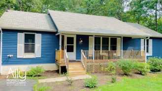 4 Kanawha Ct - Photo 1 of 1