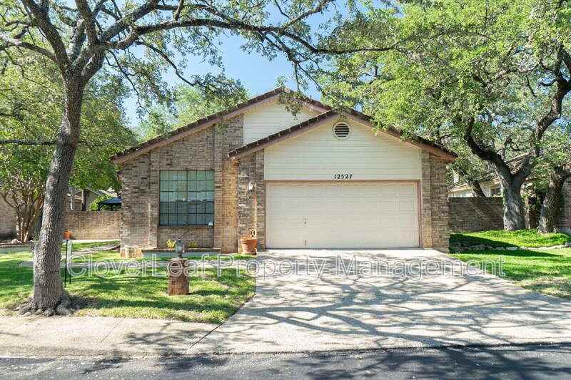 12527 Enfield Park - Photo 2 of 32