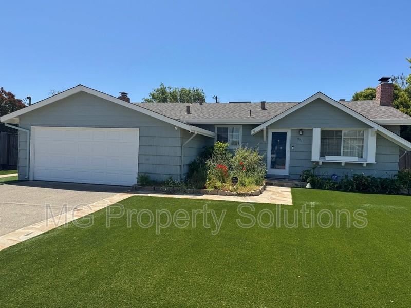 521 Rowland Blvd - Photo 2 of 25