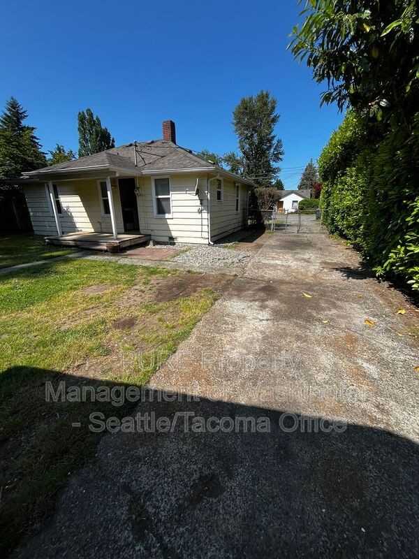 16834 35th Ave S - Photo 6 of 22